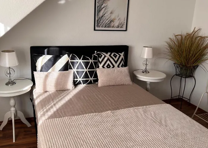 Zapfwerk-rooms אורחן *